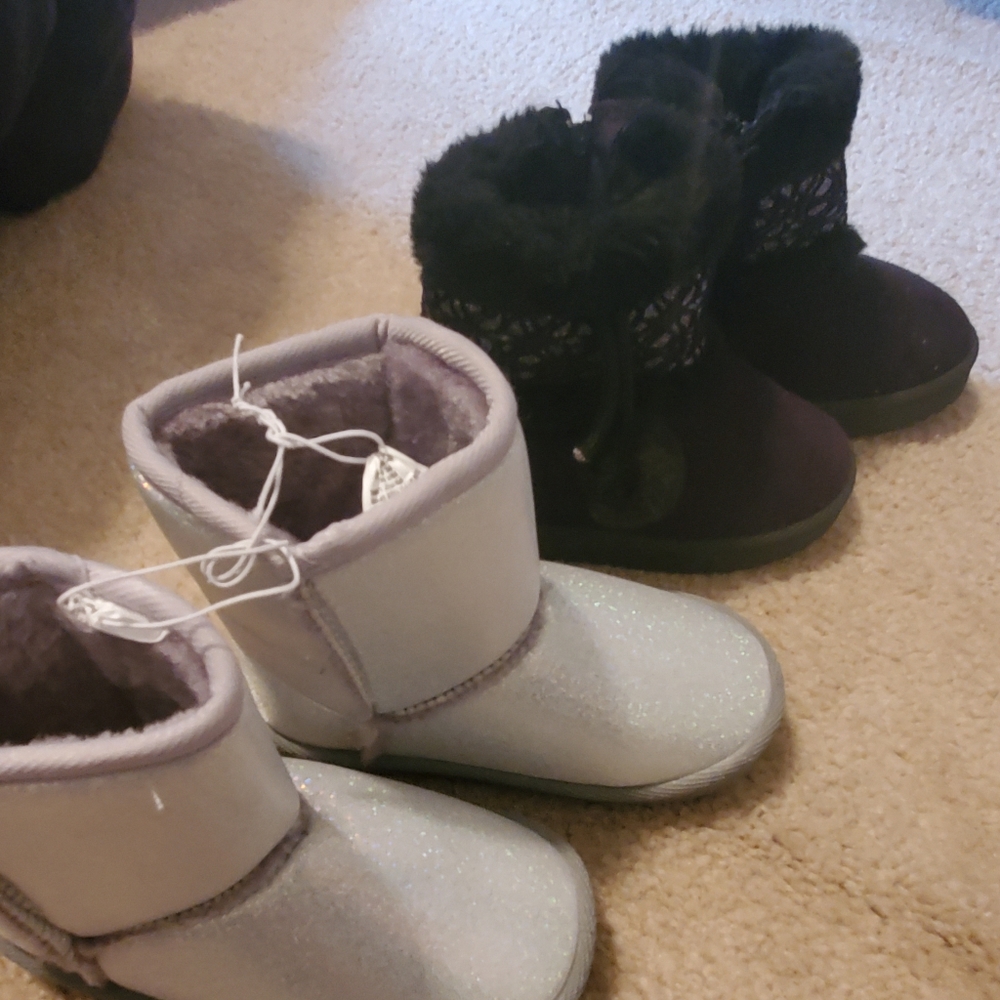 Girls winter boots - Picture 2 of 5